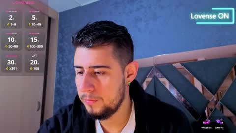 R Y A N online show from 09.29.25