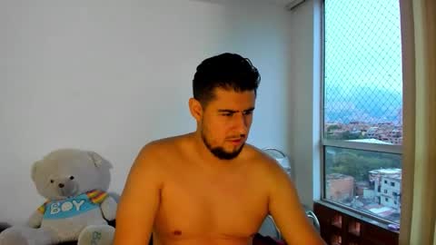 R Y A N online show from 01.12.26