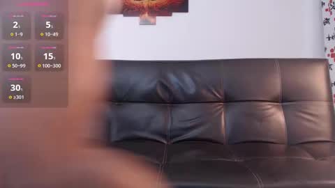 Instagram  Ryandwrn online show from 01.04.25