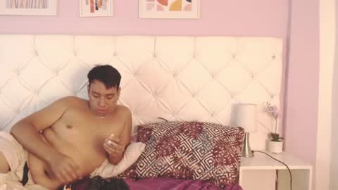 Ryder and Violet online show from 02.04.25