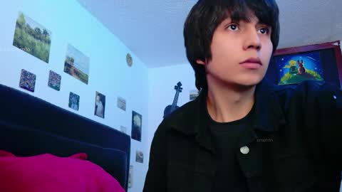 Snapshot of s_a_t_u_r_n chatting on 07.04.26 ST online show from 07.04.26