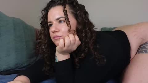 Leanne online show from 11.27.25