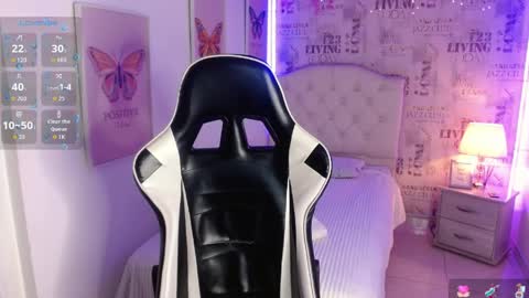 1 online show from 04.09.26