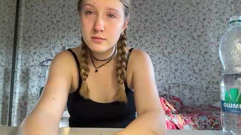 Snapshot of sabinecarrithers chatting on 07.28.26 Sabine online show from 07.28.26