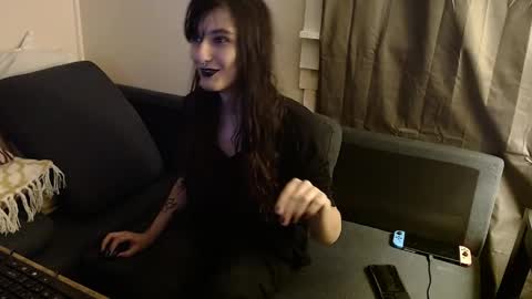 Snapshot of sabinewinters chatting on 04.22.26 sabinewinters online show from 04.22.26