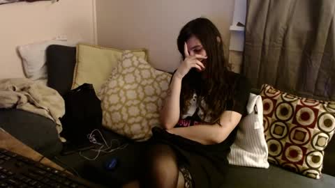 Snapshot of sabinewinters chatting on 04.28.26 sabinewinters online show from 04.28.26