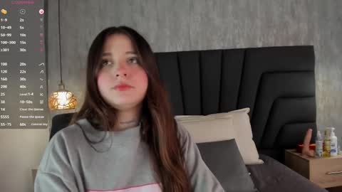 Sabrina Maria online show from 03.07.25