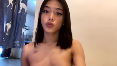 Snapshot of sabrinaametyst chatting on 12.06.24 urHOT SABBY online show from 12.06.24