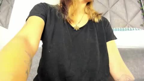 S A B R I N A  online show from 12.15.25