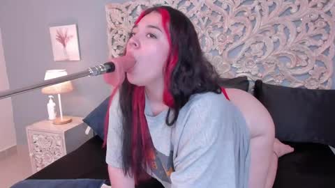 Snapshot of sabrinna_fox chatting on 04.30.26 sabrinna online show from 04.30.26