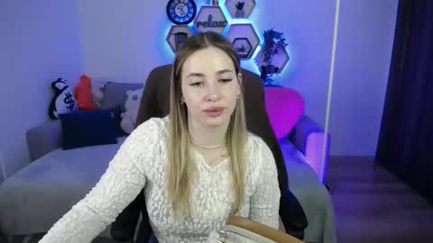 Sabrina Violet online show from 03.24.26