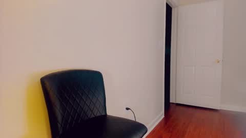 Sacha online show from 02.15.25