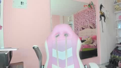 Snapshot of sack_wink chatting on 09.16.25 sack_wink online show from 09.16.25