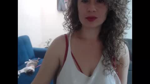 Snapshot of sacrletardiente chatting on 10.01.25 sacrletardiente online show from 10.01.25