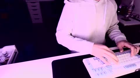 Snapshot of saddzaddy chatting on 11.14.25 saddzaddy online show from 11.14.25