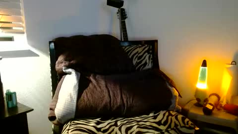 Snapshot of sadiessecretcloset chatting on 11.14.25 Sadiessecret online show from 11.14.25