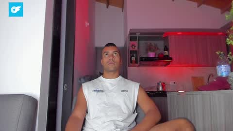 Snapshot of sag_1998 chatting on 01.15.25 Sag online show from 01.15.25