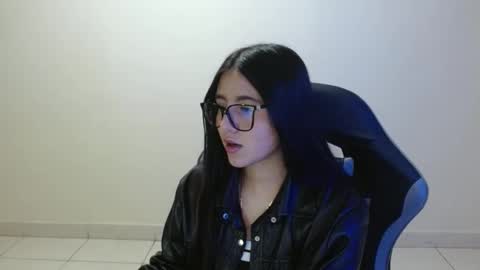 Snapshot of sahaliefox_ chatting on 06.01.26 Sahaliefox online show from 06.01.26