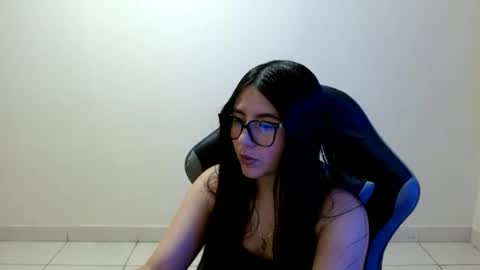 Sahaliefox  online show from 06.13.26