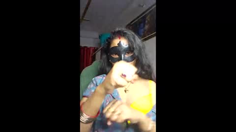 Queen Archana online show from 04.23.26