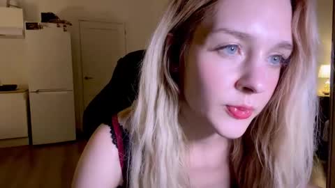 Sofia online show from 10.20.25