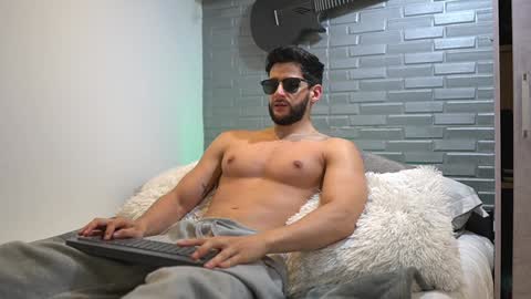 saimon  online show from 01.28.25