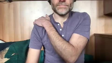 Snapshot of saint009 chatting on 02.14.25 saint009 online show from 02.14.25