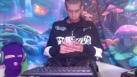 Snapshot of saint_boyy chatting on 01.26.25 saint boy online show from 01.26.25