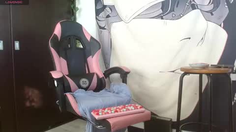 Snapshot of saint_boyy chatting on 09.21.25 saint boy online show from 09.21.25