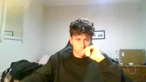 Snapshot of saint_nott chatting on 05.29.26 saint_nott online show from 05.29.26