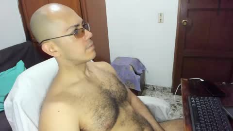 Snapshot of saintedy01 chatting on 04.22.26 saintedy01 online show from 04.22.26