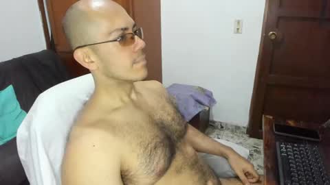 Snapshot of saintedy01 chatting on 04.24.26 saintedy01 online show from 04.24.26