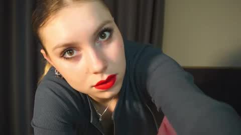 Snapshot of sairally chatting on 05.16.26 Ariel online show from 05.16.26