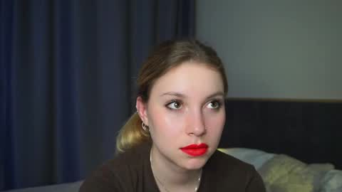 Snapshot of sairally chatting on 05.18.26 Ariel online show from 05.18.26