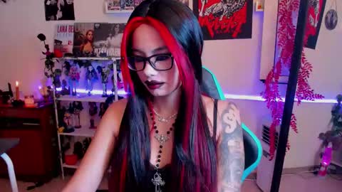 Snapshot of sakaexxx chatting on 09.11.25    online show from 09.11.25