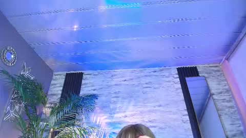 Sakura Moss online show from 01.06.26