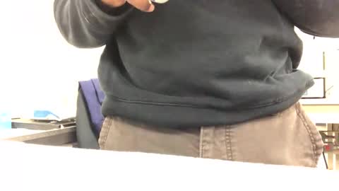 Snapshot of salgozzi chatting on 10.15.25 Cum Hanks online show from 10.15.25