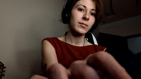 Snapshot of salleyrancourt chatting on 04.15.26 Ariel online show from 04.15.26