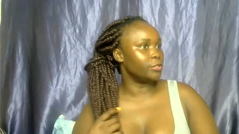 sally_bee1 online show from 07.18.26