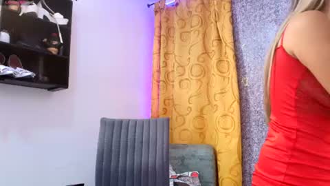 Snapshot of sally_ricci chatting on 07.01.26 sally_ricci online show from 07.01.26