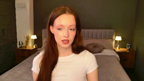 Snapshot of sallypinkman chatting on 04.28.26 Sally Pinkman online show from 04.28.26