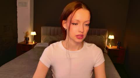 Snapshot of sallypinkman chatting on 05.21.26 Sally Pinkman online show from 05.21.26