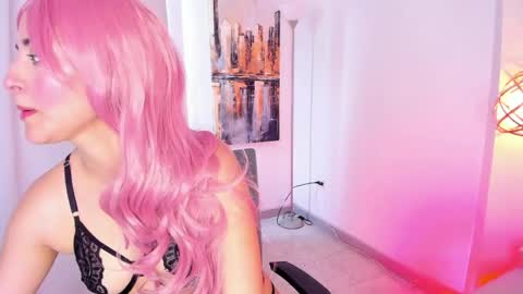 Sally online show from 05.05.26