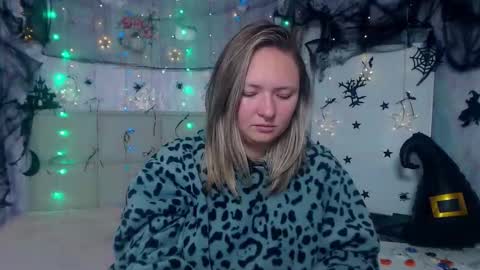 Sally online show from 10.15.25