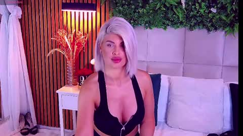 Snapshot of salmaroze chatting on 05.01.26 SalmaRoze online show from 05.01.26