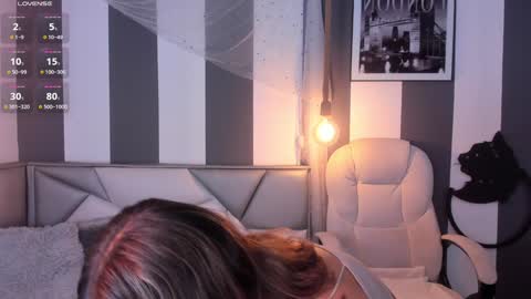 salome__evans online show from 01.09.25