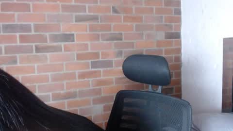 Snapshot of salome__hills chatting on 07.23.26 online show from 07.23.26
