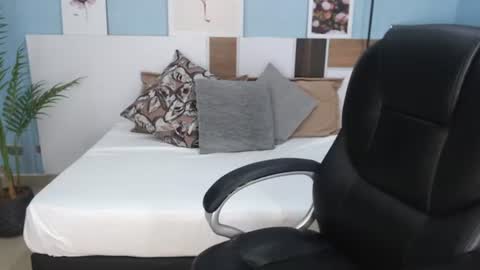 salome_veles online show from 07.27.26