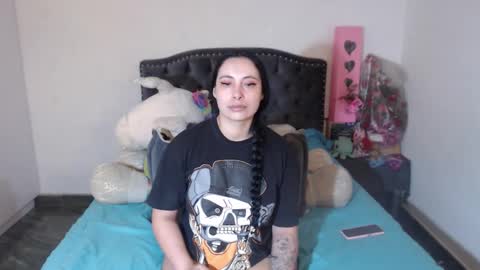 Snapshot of salomefox2 chatting on 02.26.26 yenny online show from 02.26.26