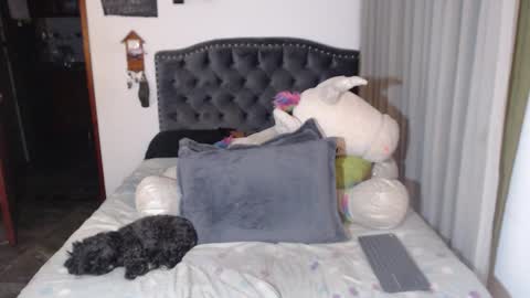 yenny online show from 03.27.26